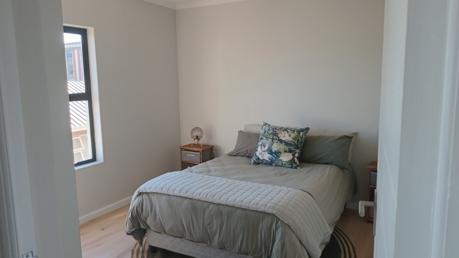 2 Bedroom Property for Sale in Table View Western Cape